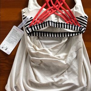 Lululemon top with built in sports bra